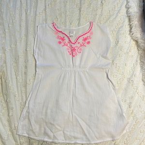 Medium 7/8 beach dress never worn no tag